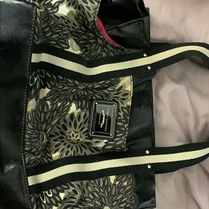 Tommy Hilfiger over the shoulder purse